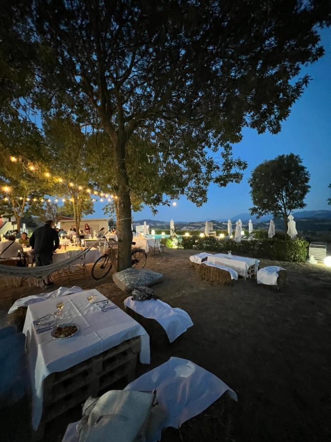 Agriturismo Le Capannacce Urbania Dış mekan fotoğraf