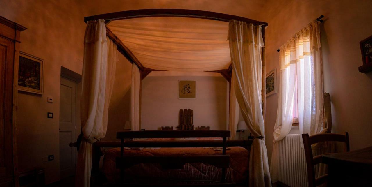 Agriturismo Le Capannacce Urbania Dış mekan fotoğraf